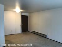 $1,895 / Month Apartment For Rent: 5129 24th Ave NE - 3 - Pilot Property Managemen...