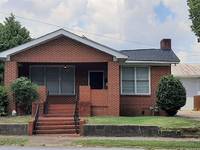 $2,500 / Month Home For Rent: ROOMATES NEEDED 1430 Queen City Ave - Gene Moor...