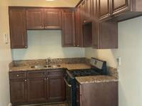 $1,550 / Month Apartment For Rent: 337 W. Elk Avenue Apt. 04 - Integrity Property ...