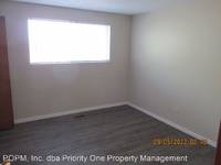 $2,250 / Month Apartment For Rent: 760 NE Centurion Ct - - POPM, Inc. Dba Priority...