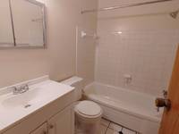 $700 / Month Apartment For Rent: 1827 N 4th St 5 - Here & There Around Campu...