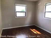 $2,395 / Month Home For Rent: 9130 SE 42nd Avenue - Realty Management Advisor...