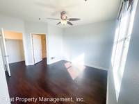 $3,395 / Month Apartment For Rent: 3677 First Avenue - 401 - Strat Property Manage...