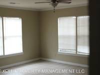 $1,895 / Month Home For Rent: 3326 Irwindell Blvd - Mexell Property Managemen...