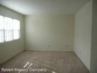 $695 / Month Apartment For Rent: 1829 Payne Street, #8 - Robert Massey Company |...