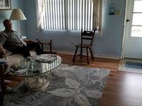 $1,500 / Month Home For Rent: Three Bedroom In Pinellas (St. Petersburg)