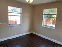 $3,200 / Month Home For Rent: Beds 3 Bath 2 Sq_ft 1400- London Foster Realty ...