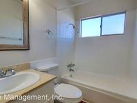 $1,725 / Month Apartment For Rent: 4323 Parks Ave. #14 - Hoban Management, Inc. | ...