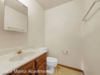 $1,125 / Month Apartment For Rent: 124 Pinehurst Court - Burbank Manor Apartments ...