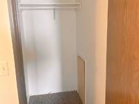 $695 / Month Apartment For Rent: 2414 3rd Ave N Apt 17 - River Rock Property, LL...