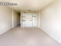 $1,425 / Month Apartment For Rent