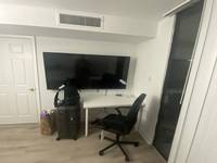 $1,000 / Month Apartment For Rent