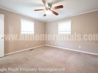 $1,300 / Month Home For Rent: 43 Shoshoni Drive - Eagle Rock Property Managem...