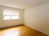 $1,595 / Month Home For Rent: Fantastic Lakeview 1 Bed, 1 Bath ($1595 Per Mon...