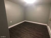 $1,200 / Month Home For Rent