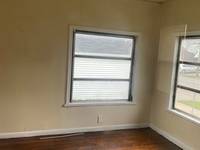 $1,645 / Month Home For Rent: Beds 3 Bath 1 Sq_ft 1650- Www.turbotenant.com |...