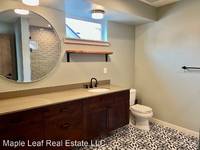 $2,995 / Month Home For Rent: 10710 A Greenwood Avenue N - Maple Leaf Real Es...