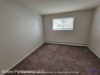 $1,399 / Month Apartment For Rent: 206 Osborn St - Unit 202 - Willow Partnership L...