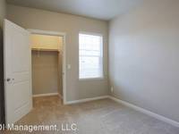 $1,975 / Month Apartment For Rent: 1837 Wiltsey Rd S - 309 - WHITE OAK LUXURY A BE...