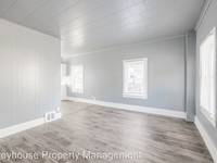 $899 / Month Apartment For Rent: 220 4th Street - 220 - West - Greyhouse Propert...