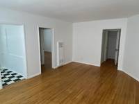 $1,900 / Month Apartment For Rent