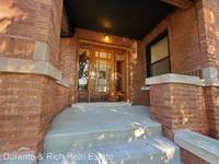 $2,250 / Month Home For Rent: 3401 N Hamlin Ave Unit 2W - Durante & Rich ...