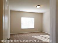 $2,495 / Month Home For Rent: 1904 Abby Creek Dr - 31 Realty Property Managem...