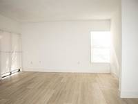 $2,750 / Month Apartment For Rent: Beds 3 Bath 2.5 - Lifestyle International Realt...