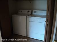 $1,550 / Month Apartment For Rent: 3811 NE Royal View Avenue #B10 - Royal Green Ap...