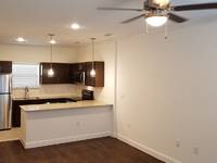 $2,400 / Month Apartment For Rent