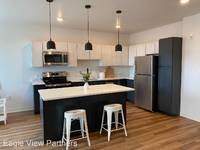 $1,430 / Month Home For Rent: 1107 7th Ave #302 - Broad And Main On 7th | ID:...