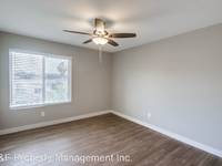 $2,695 / Month Apartment For Rent: 1010 33rd St. - 309 - F&F Property Manageme...