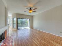 $1,750 / Month Home For Rent: 4711 Spicewood Springs Rd Unit 141 - Realty Aus...