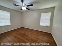 $1,850 / Month Home For Rent: 118 Bois D Arc - Olympus/Nelson Property Manage...