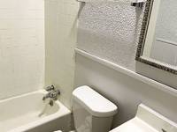 $850 / Month Apartment For Rent: 309 E. Kentucky Street #1 - Bill Stout Properti...