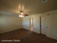 $1,850 / Month Home For Rent: 2403 Lavender Lane - Linnemann Realty | ID: 490...