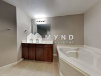 $1,745 / Month Home For Rent: Beds 3 Bath 2 Sq_ft 1432- Mynd Property Managem...