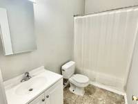 $1,300 / Month Apartment For Rent: 1718-34 E Lafayette PL - 1720-3 - Venture Prope...