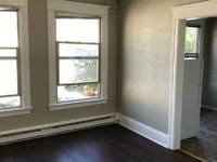 $1,695 / Month Apartment For Rent: 409 Eastlake Avenue E, #205 - Pacific Crest Rea...