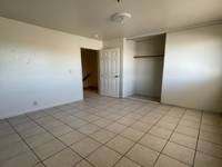 $2,385 / Month Apartment For Rent