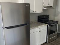 $850 / Month Apartment For Rent: 200 Catherine Street - Unit 13A - Potter Proper...