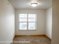 $1,065 / Month Apartment For Rent: Wausau East Townhomes 706 Fulton St. #12 - Waus...