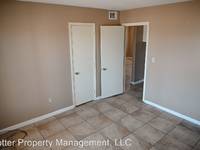 $650 / Month Apartment For Rent: 201 Lynn Lane - 3 - Potter Property Management,...