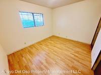 $1,000 / Month Apartment For Rent: 3618 Lafayette Drive Ne - Unit D - Arroyo Del O...