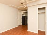 $1,150 / Month Apartment For Rent: Delightful 1 Bed, 1 Bath At Racine + Lawrence (...