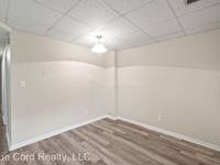 $950 / Month Apartment For Rent: 1232 Parkway Pl - F - Blue Cord Realty, LLC. | ...