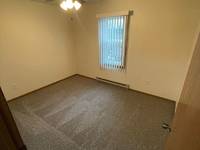 $840 / Month Apartment For Rent: 1018 W. Laurel Street #103 - Northern Managemen...