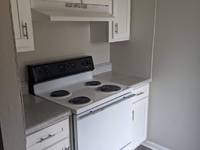 $899 / Month Apartment For Rent: 324 Cardinal Dr. SW - 314-14 - Providian Real E...
