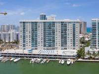 $3,000 / Month Apartment For Rent: DIRECT WATER VIEWS! High Floor , Over 900 Sqft ...