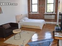 $2,700 / Month Loft For Rent